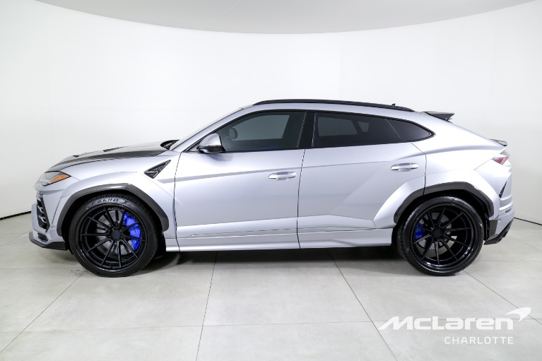 Used-2021-Lamborghini-Urus