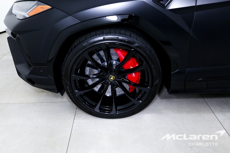 Used-2024-Lamborghini-Urus-S
