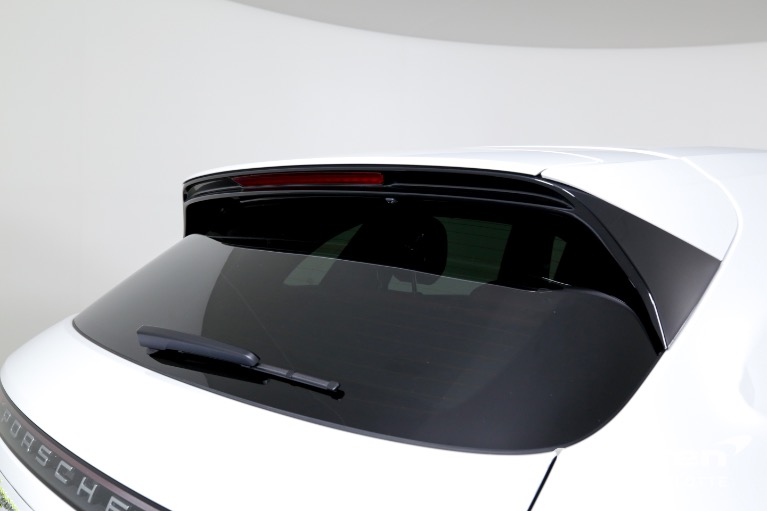 Used-2023-Porsche-Cayenne-Turbo-S-E-Hybrid