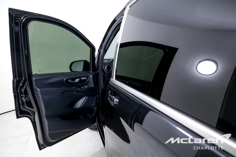Used-2018-Mercedes-Benz-Metris-Passenger
