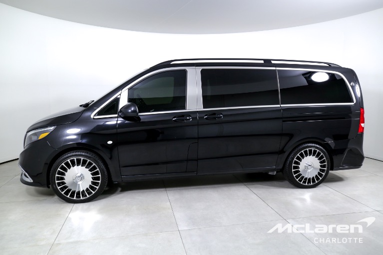 Used-2018-Mercedes-Benz-Metris-Passenger