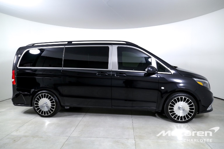 Used-2018-Mercedes-Benz-Metris-Passenger