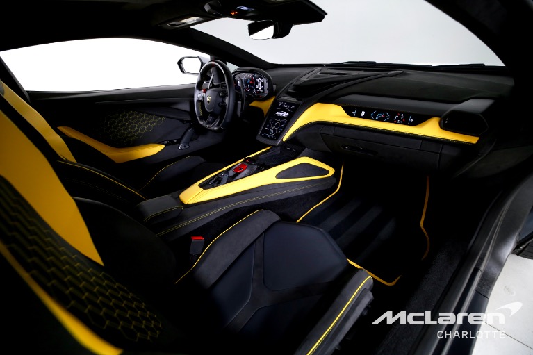 Used-2024-Lamborghini-Revuelto