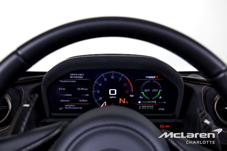 Used-2022-McLaren-720S-Spider