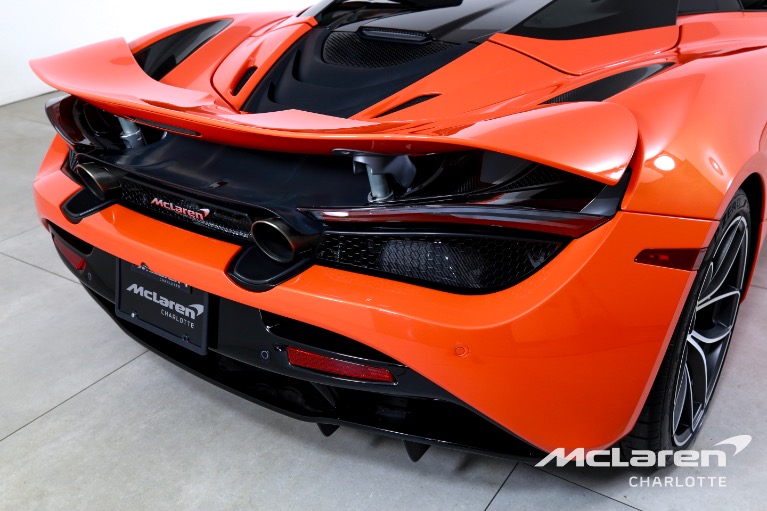 Used-2022-McLaren-720S-Spider