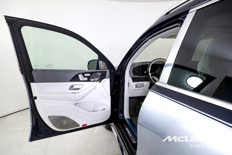 Used-2025-Mercedes-Benz-GLS-Mercedes-Maybach-GLS-600-4MATIC