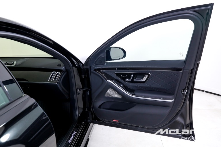 Used-2025-Mercedes-Benz-S-Class-S-580-4MATIC