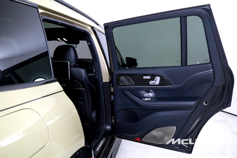 Used-2023-Mercedes-Benz-GLS-Mercedes-Maybach-GLS-600-4MATIC
