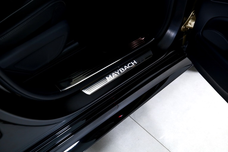Used-2023-Mercedes-Benz-GLS-Mercedes-Maybach-GLS-600-4MATIC