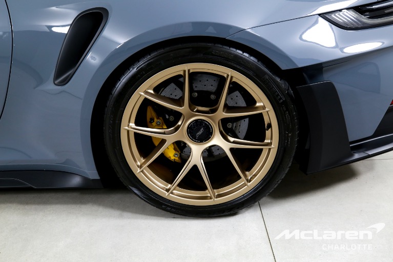 Used-2025-Porsche-911-GT3-RS