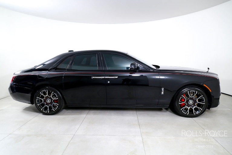 Used-2022-Rolls-Royce-Black-Badge-Ghost