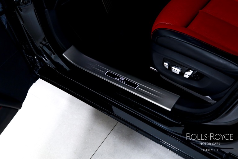 Used-2022-Rolls-Royce-Black-Badge-Ghost