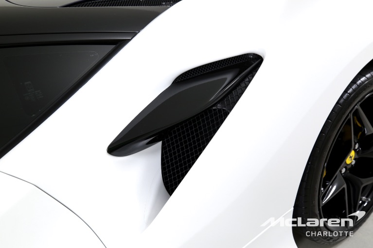 Used-2020-Ferrari-F8-Tributo