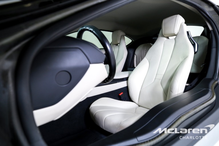 Used-2016-BMW-i8