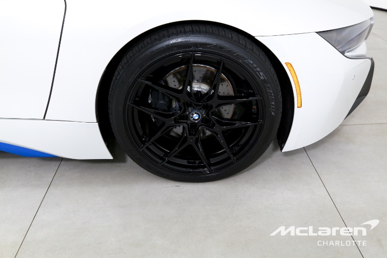 Used-2016-BMW-i8