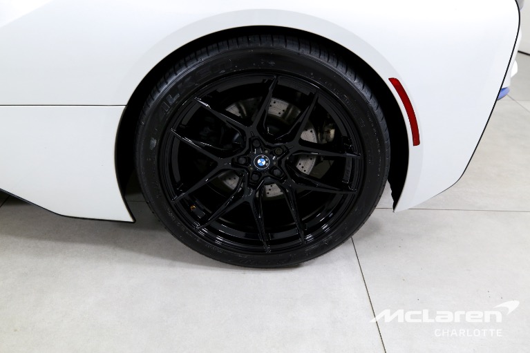 Used-2016-BMW-i8