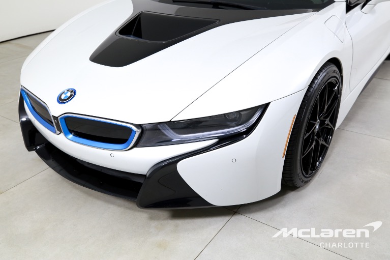 Used-2016-BMW-i8