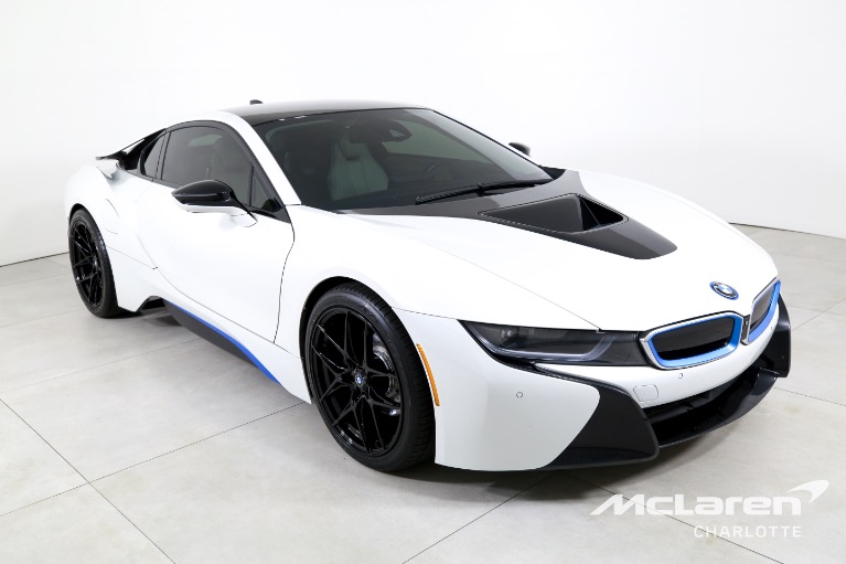 Used-2016-BMW-i8