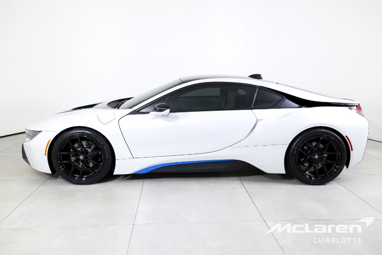 Used-2016-BMW-i8