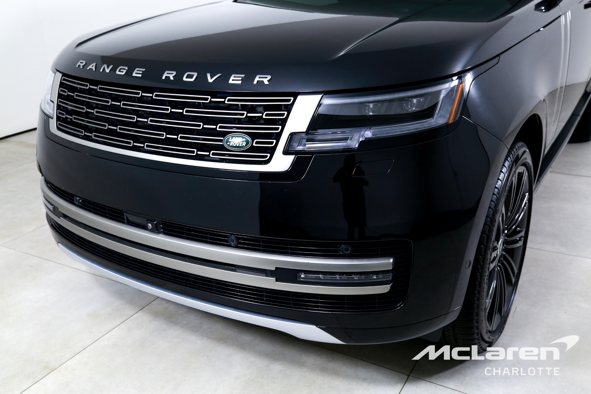 Used 2024 Land Rover Range Rover P530 SE | Charlotte, NC