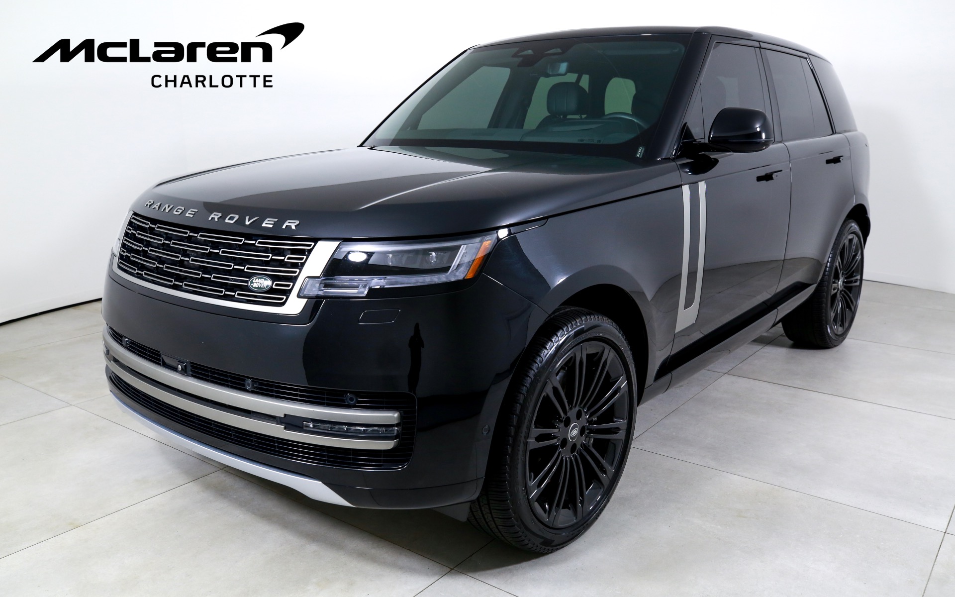 Used 2024 Land Rover Range Rover P530 SE | Charlotte, NC