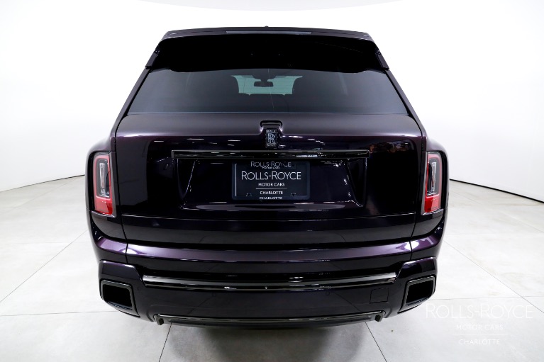 Used-2025-Rolls-Royce-Black-Badge-Cullinan