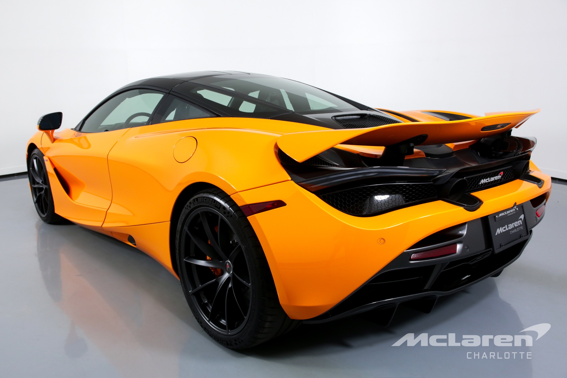 Used 2018 McLaren 720S Performance | Charlotte, NC