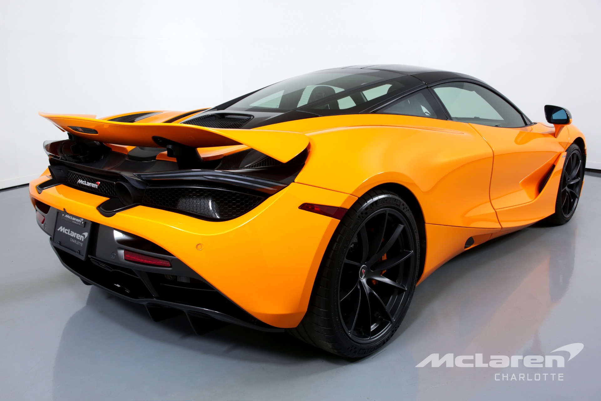 Used 2018 McLaren 720S Performance | Charlotte, NC