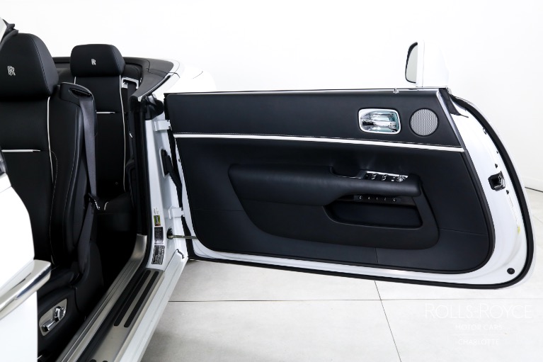 Used-2018-Rolls-Royce-Dawn