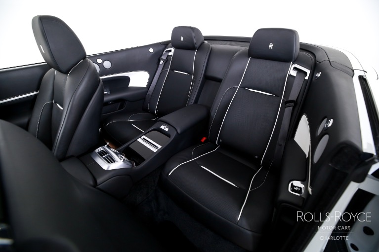 Used-2018-Rolls-Royce-Dawn