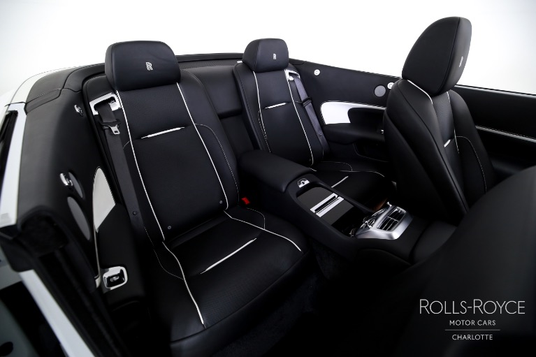 Used-2018-Rolls-Royce-Dawn