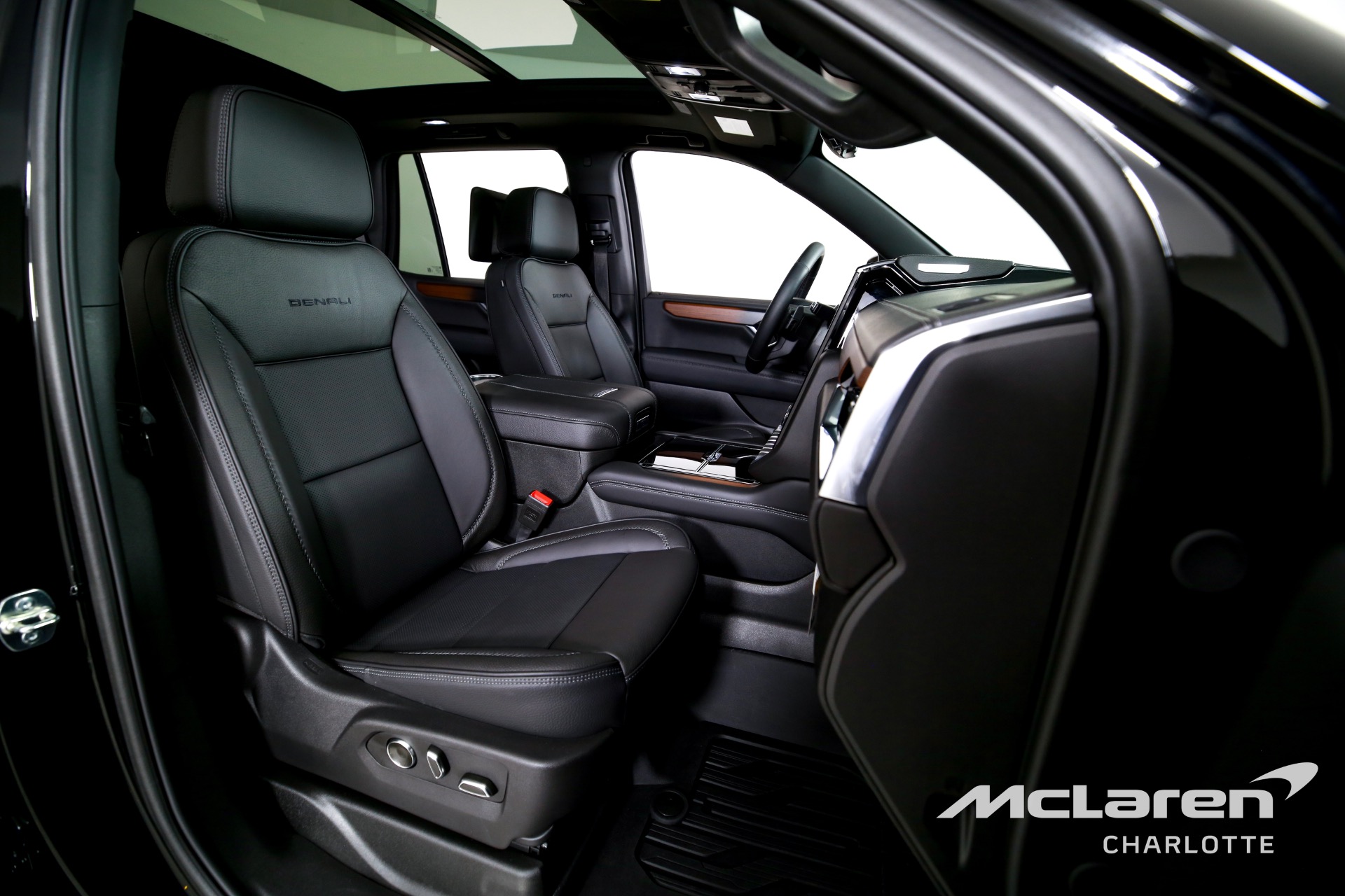 Used 2025 GMC Yukon Denali | Charlotte, NC