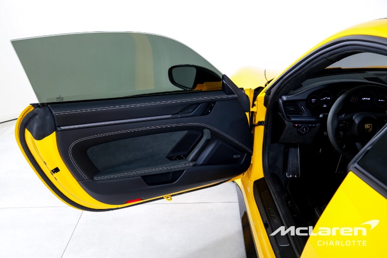 Used-2022-Porsche-911-GT3