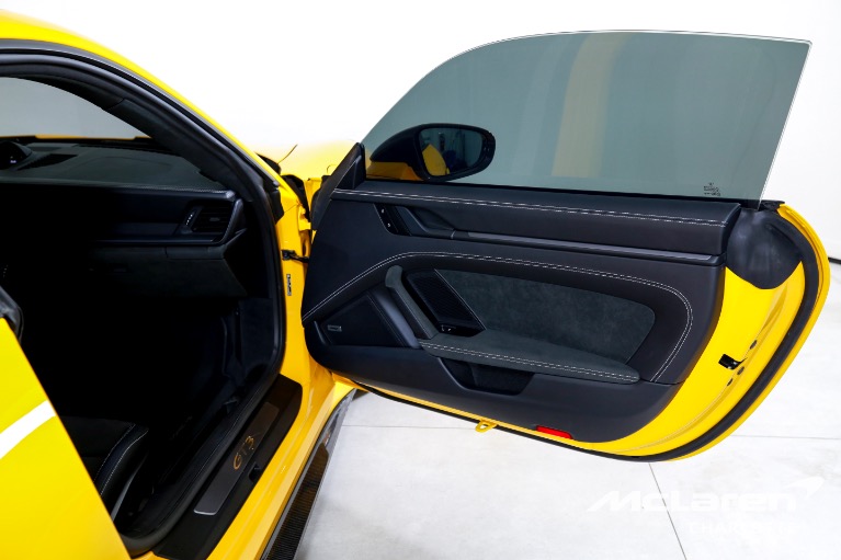 Used-2022-Porsche-911-GT3