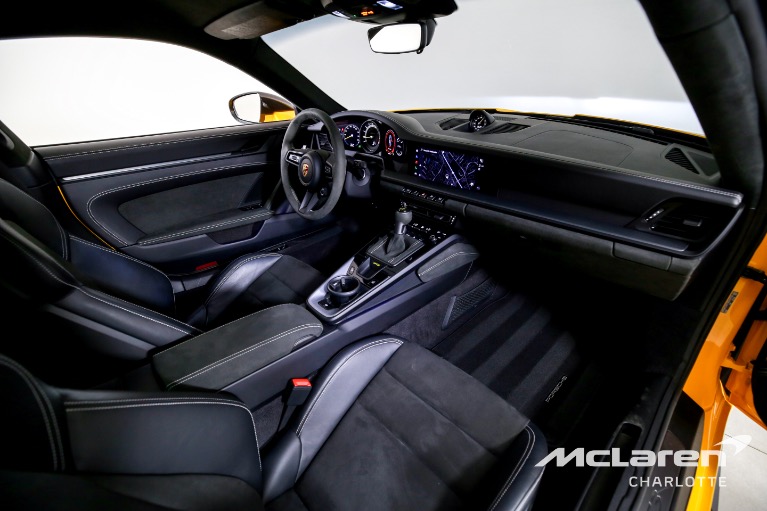 Used-2022-Porsche-911-GT3