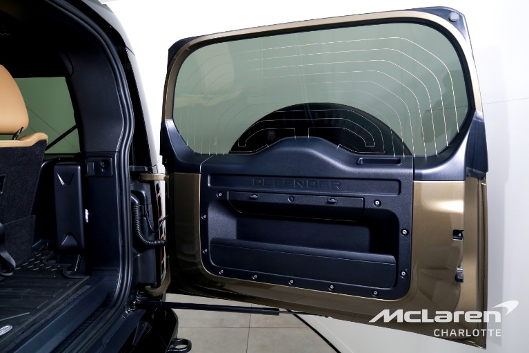 Used-2025-Land-Rover-Defender-130-P400-X-Dynamic-SE