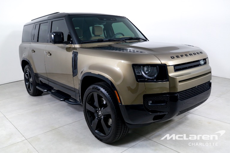 Used-2025-Land-Rover-Defender-130-P400-X-Dynamic-SE