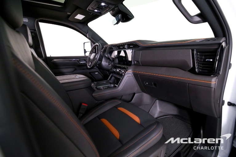 Used-2025-GMC-Sierra-2500HD-AT4
