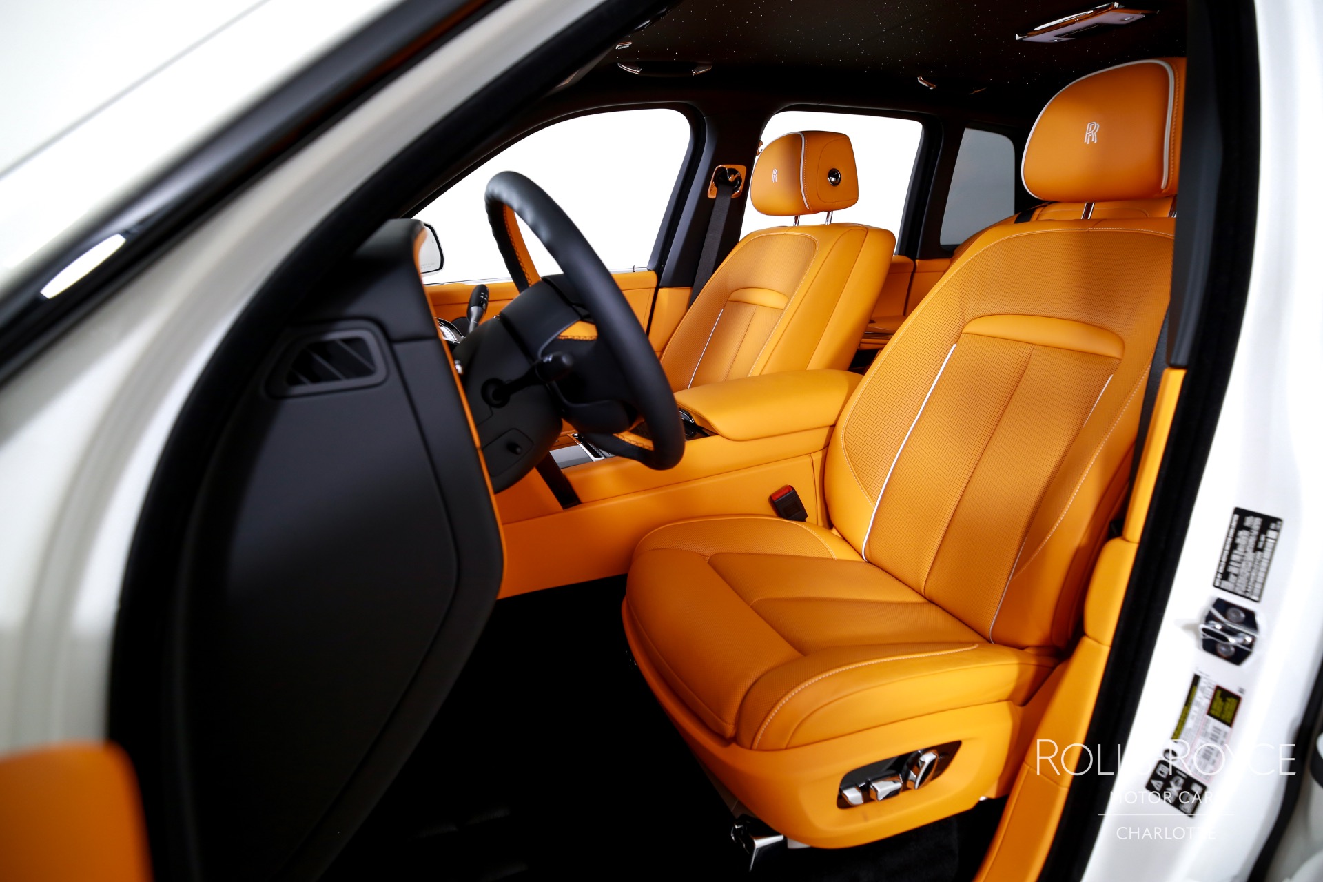 New 2025 Rolls-Royce Black Badge Cullinan | Charlotte, NC