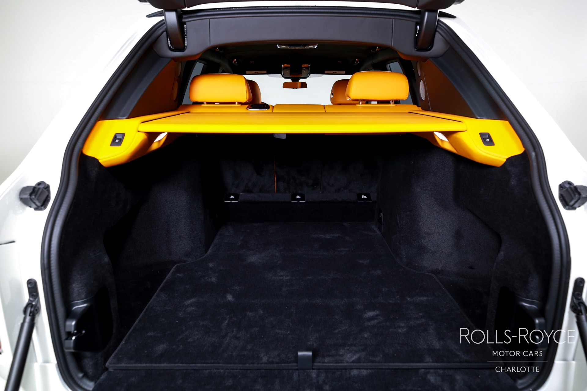 New 2025 Rolls-Royce Black Badge Cullinan | Charlotte, NC