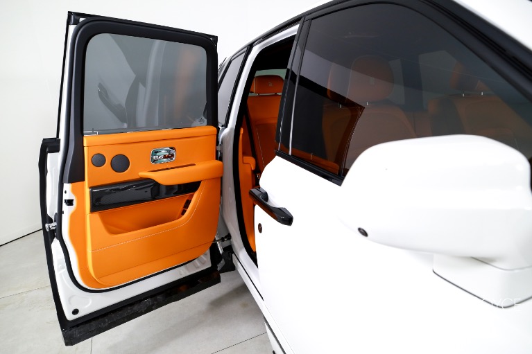 New-2025-Rolls-Royce-Black-Badge-Cullinan