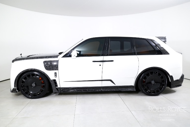 New-2025-Rolls-Royce-Black-Badge-Cullinan