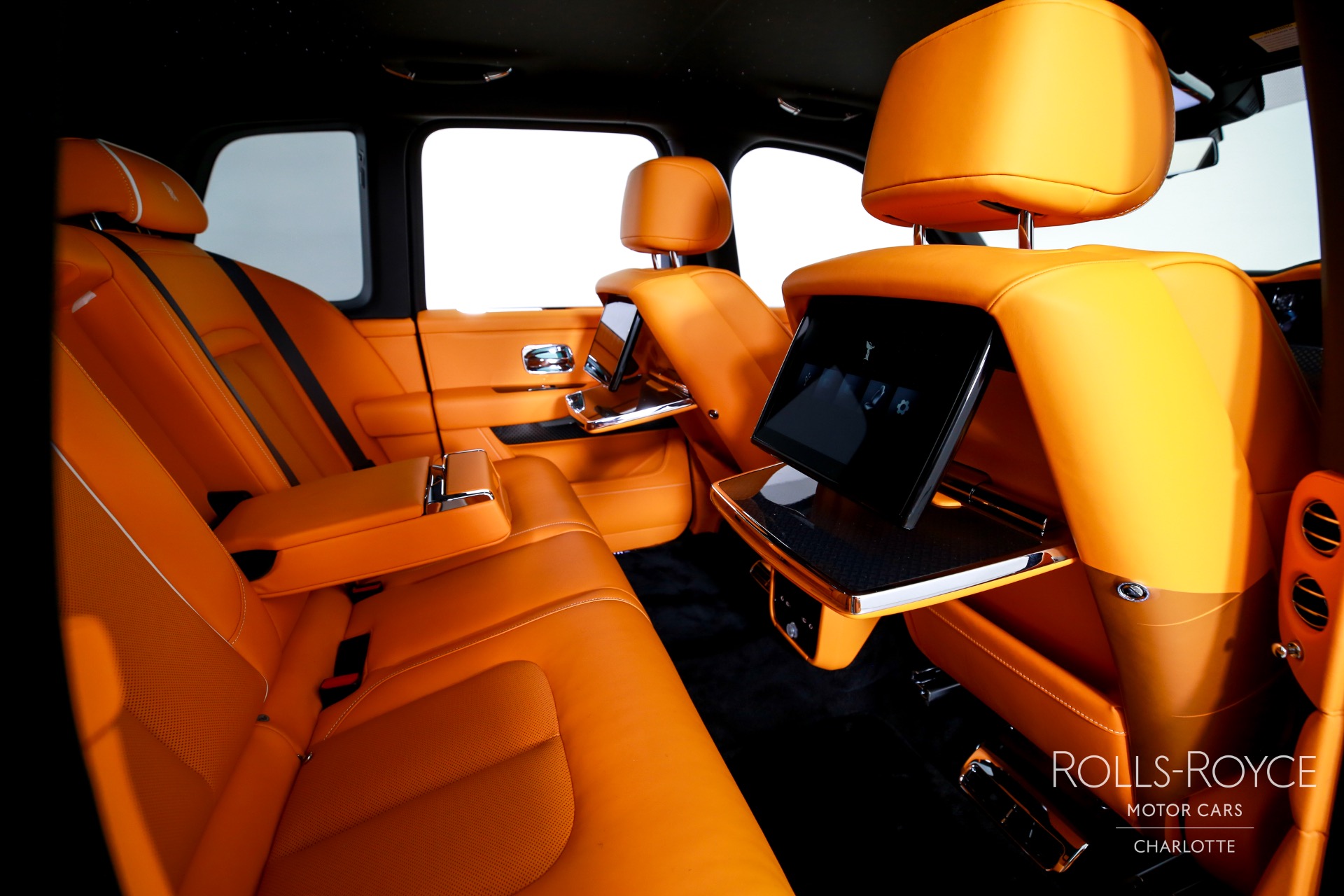 New 2025 Rolls-Royce Black Badge Cullinan | Charlotte, NC