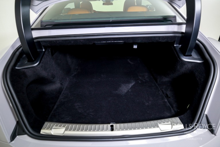 New-2025-Rolls-Royce-Black-Badge-Spectre