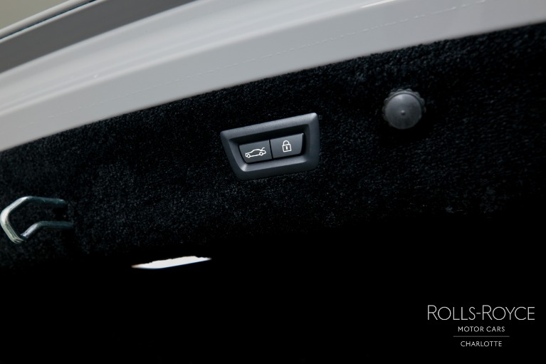 Used-2025-Rolls-Royce-Black-Badge-Spectre-MANSORY