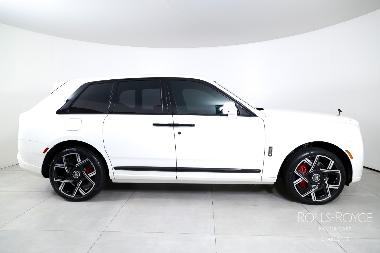 Used-2025-Rolls-Royce-Black-Badge-Cullinan