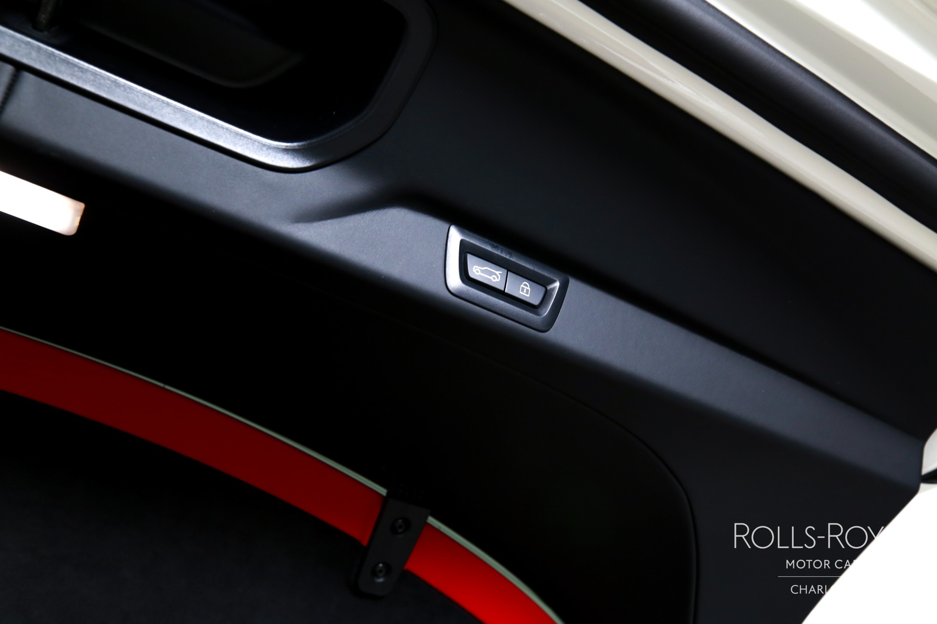 Used 2025 Rolls-Royce Black Badge Cullinan  | Charlotte, NC