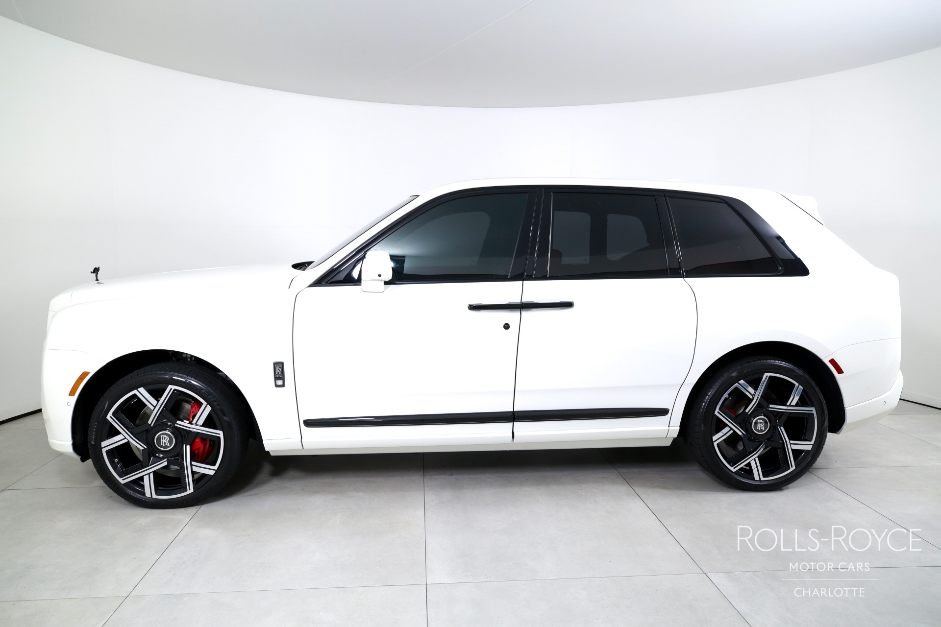 Used 2025 Rolls-Royce Black Badge Cullinan  | Charlotte, NC