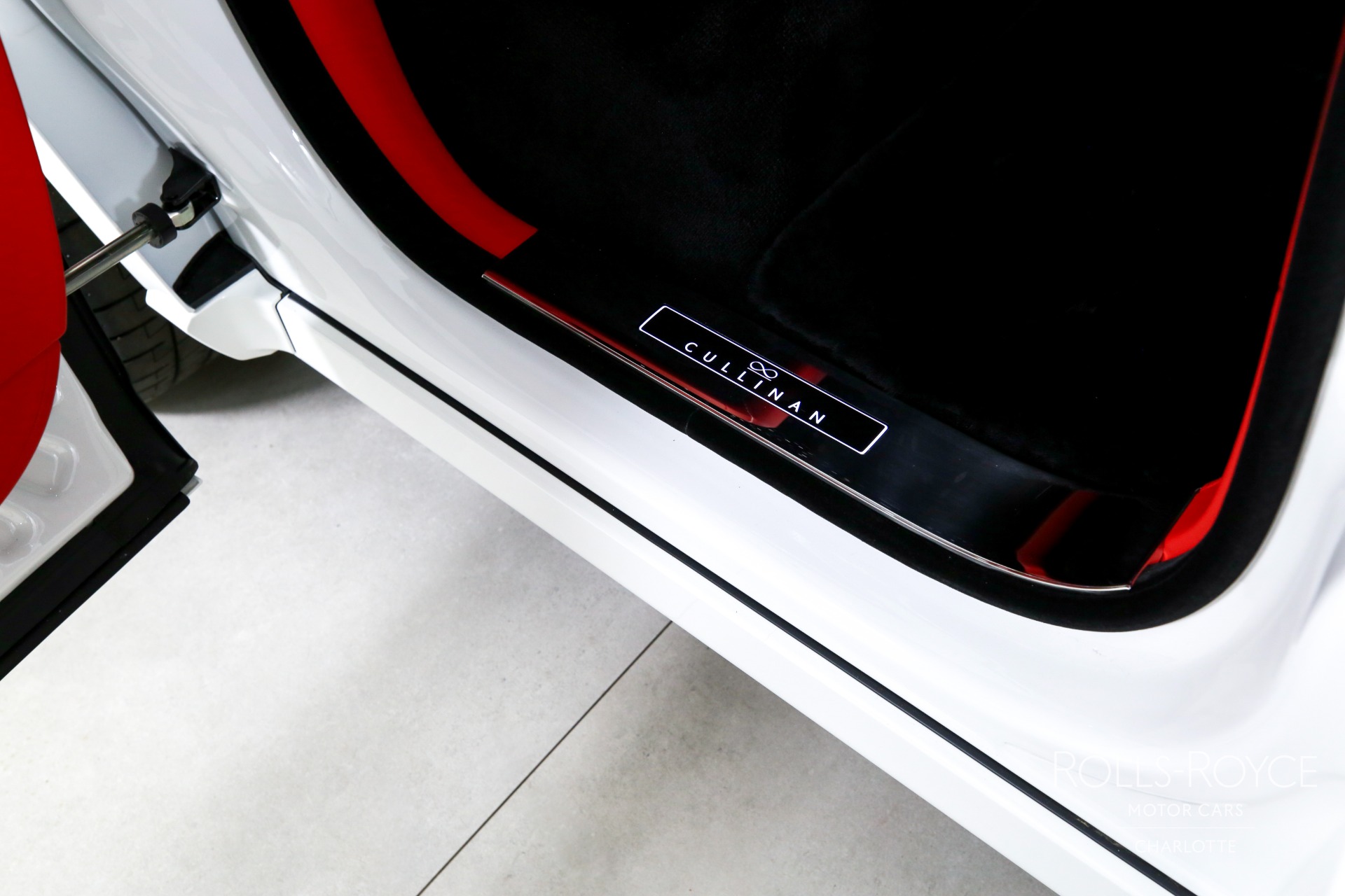 New 2025 Rolls-Royce Black Badge Cullinan  | Charlotte, NC