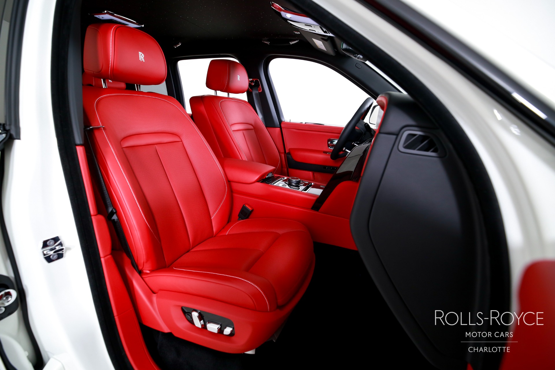 New 2025 Rolls-Royce Black Badge Cullinan  | Charlotte, NC